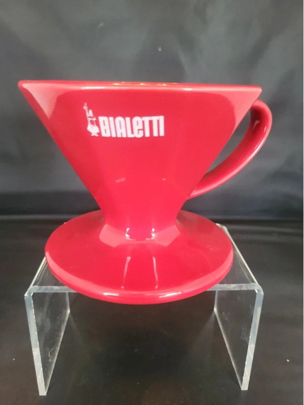 Bialetti red ceramic pour over coffee filter